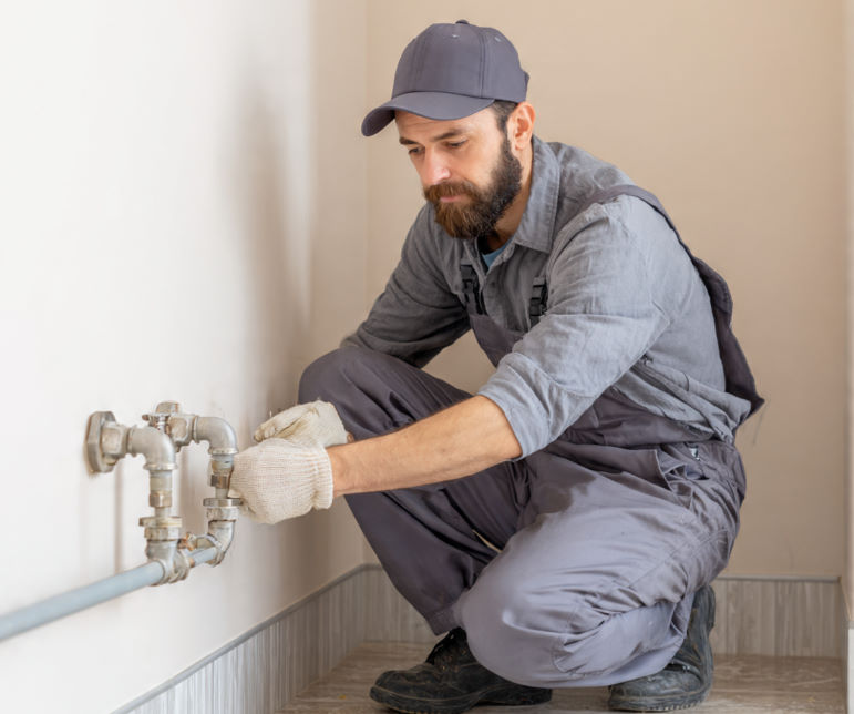 فني مضخات مياه بالكويت